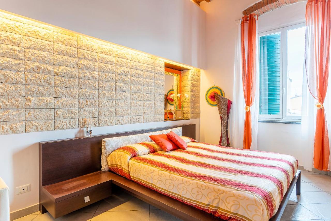 ליבורנו Piazza Sforzini Cozy Apartment Near The Sea! מראה חיצוני תמונה